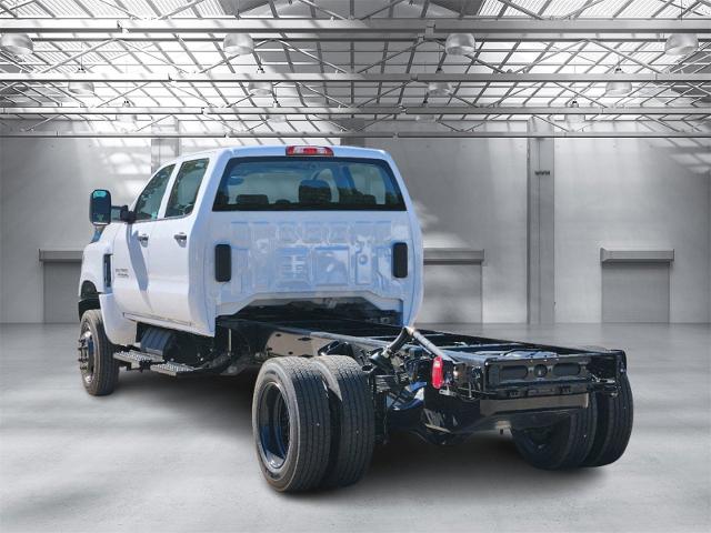 2024 Chevrolet Silverado Chassis Cab Vehicle Photo in Weatherford, TX 76087