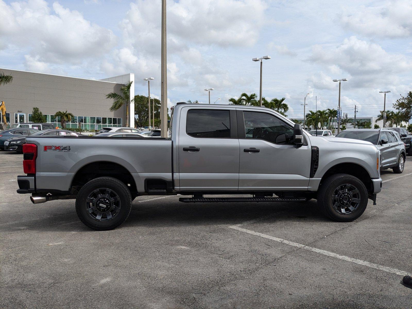 2023 Ford Super Duty F-250 SRW Vehicle Photo in Miami, FL 33015