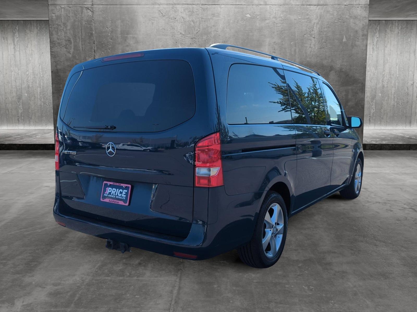 2016 Mercedes-Benz Metris Passenger Van Vehicle Photo in Memphis, TN 38133