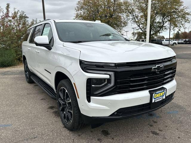 2025 Chevrolet Suburban Vehicle Photo in GREELEY, CO 80634-4125