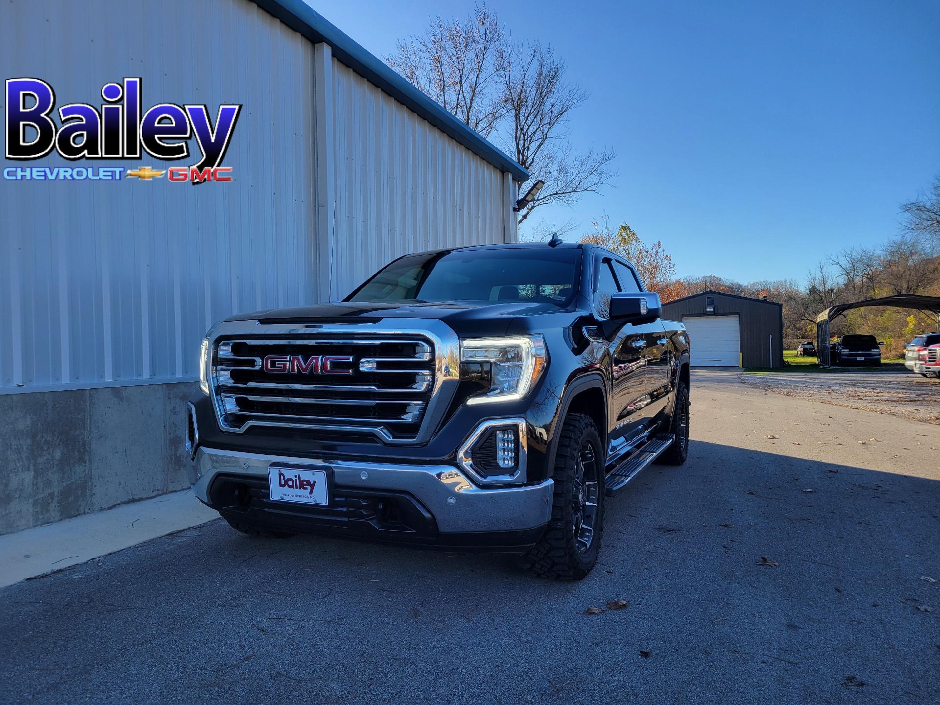 Certified 2021 GMC Sierra 1500 SLT with VIN 3GTU9DED1MG135211 for sale in Willow Springs, MO