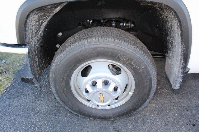 2024 Chevrolet Silverado 3500 HD Chassis Cab Vehicle Photo in SAINT CLAIRSVILLE, OH 43950-8512