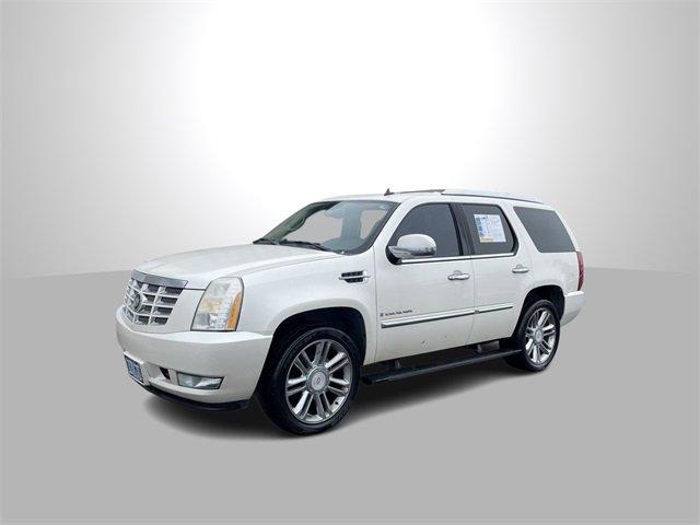 2007 Cadillac Escalade Vehicle Photo in BEND, OR 97701-5133