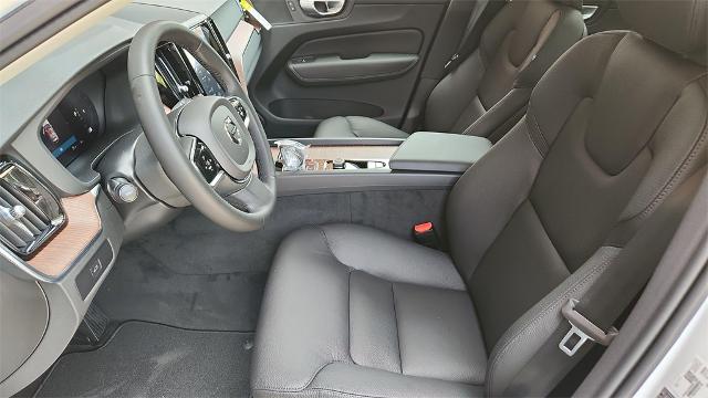 2024 Volvo XC60 Vehicle Photo in Houston, TX 77007