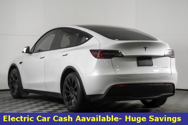 2020 Tesla Model Y Vehicle Photo in Puyallup, WA 98371