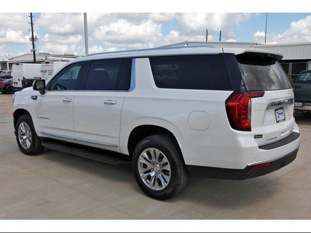 2024 GMC Yukon XL Vehicle Photo in ROSENBERG, TX 77471-5675