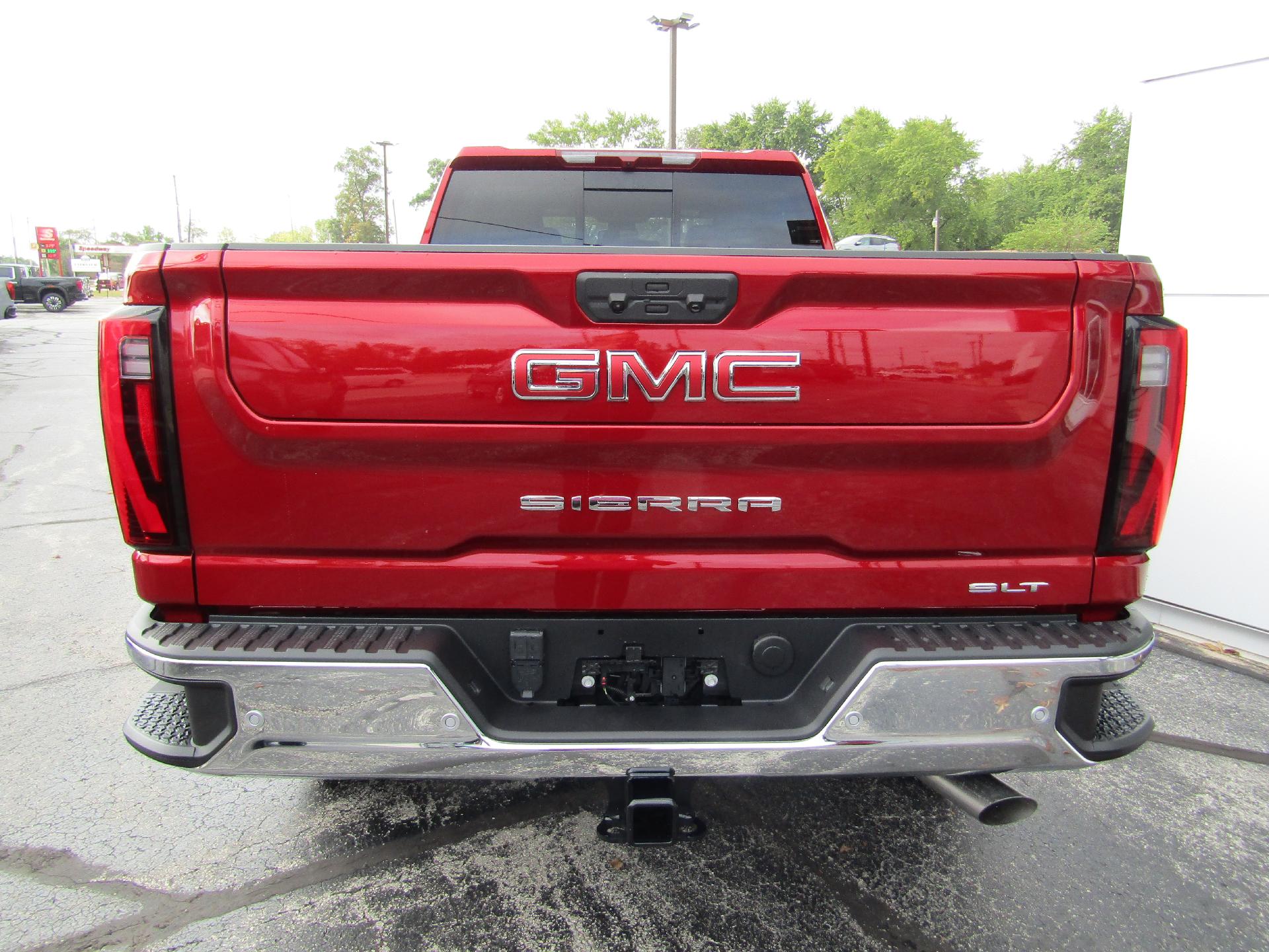 2025 GMC Sierra 2500 HD Vehicle Photo in GREENVILLE, OH 45331-1026