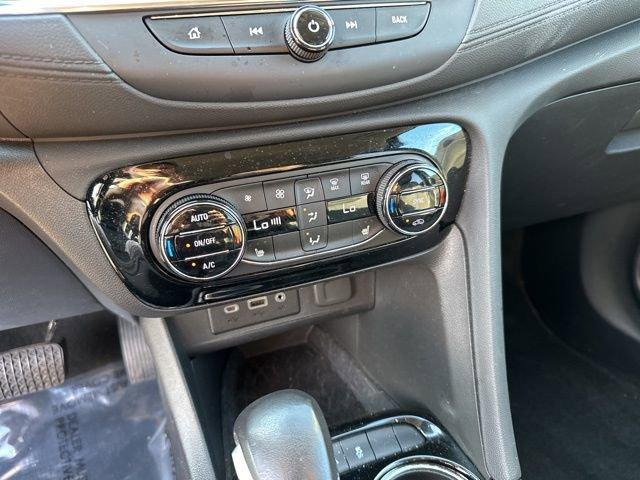 2022 Buick Encore GX Vehicle Photo in MEDINA, OH 44256-9631