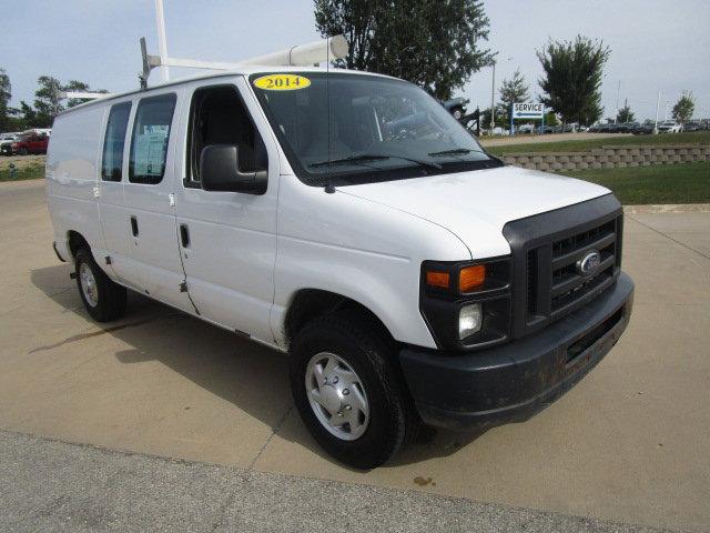 2014 Ford Econoline Cargo Van Vehicle Photo in Cedar Rapids, IA 52402