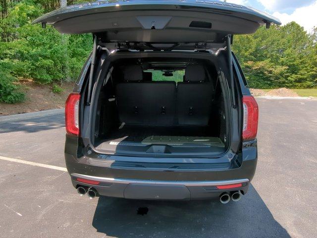 2024 GMC Yukon XL Vehicle Photo in ALBERTVILLE, AL 35950-0246