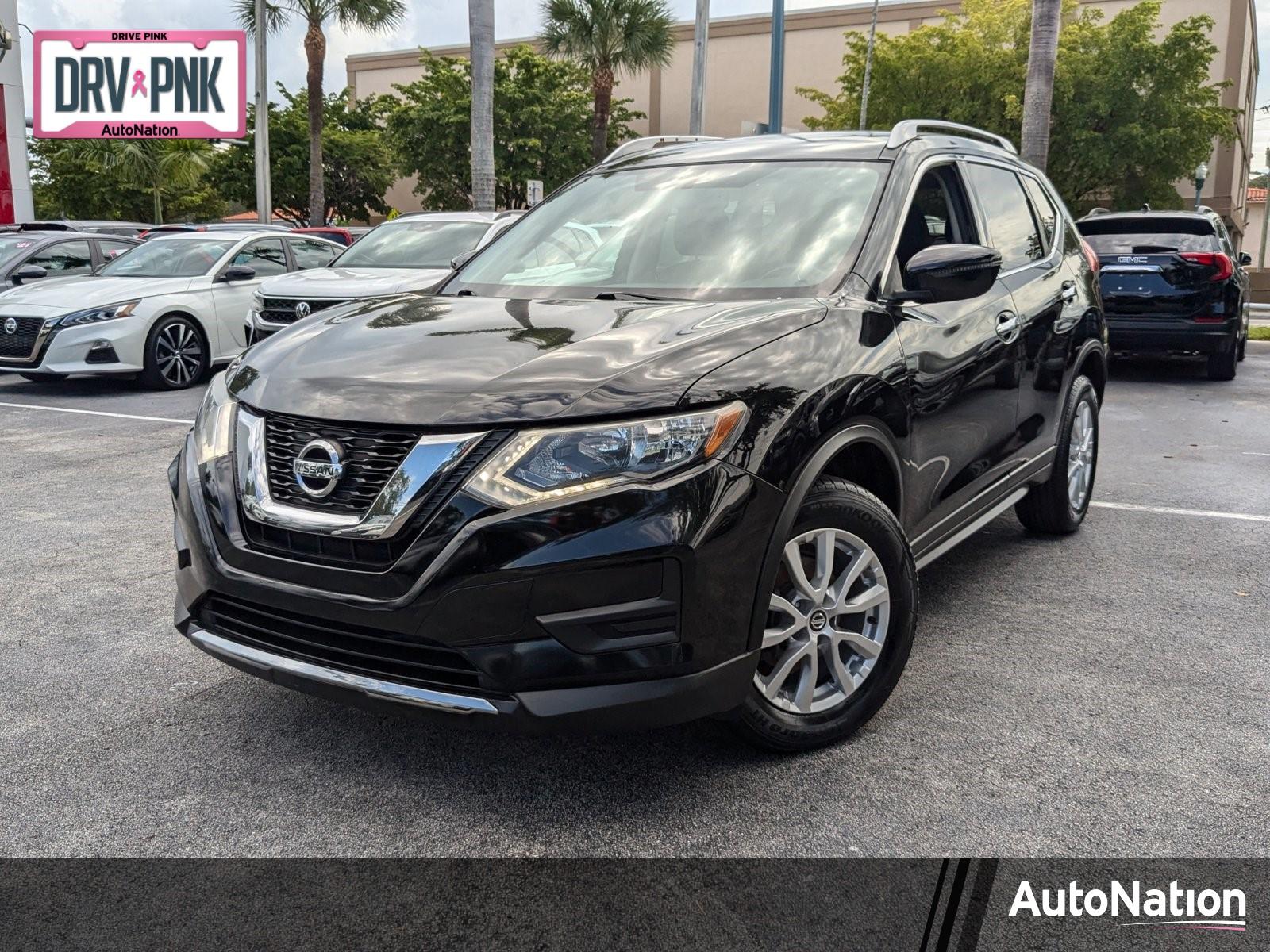 2017 Nissan Rogue Vehicle Photo in Miami, FL 33135