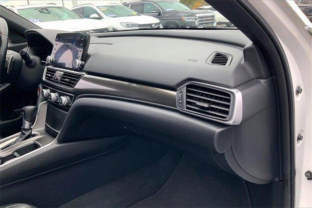 2020 Honda Accord Sedan Vehicle Photo in INDEPENDENCE, MO 64055-1377