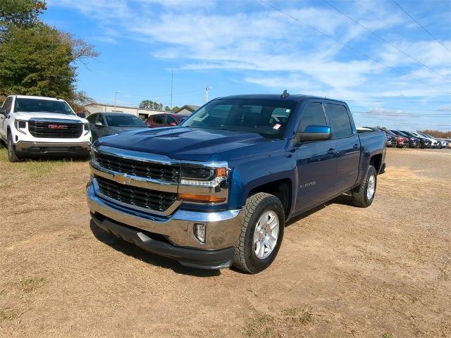 2017 Chevrolet Silverado 1500 Vehicle Photo in ALBERTVILLE, AL 35950-0246