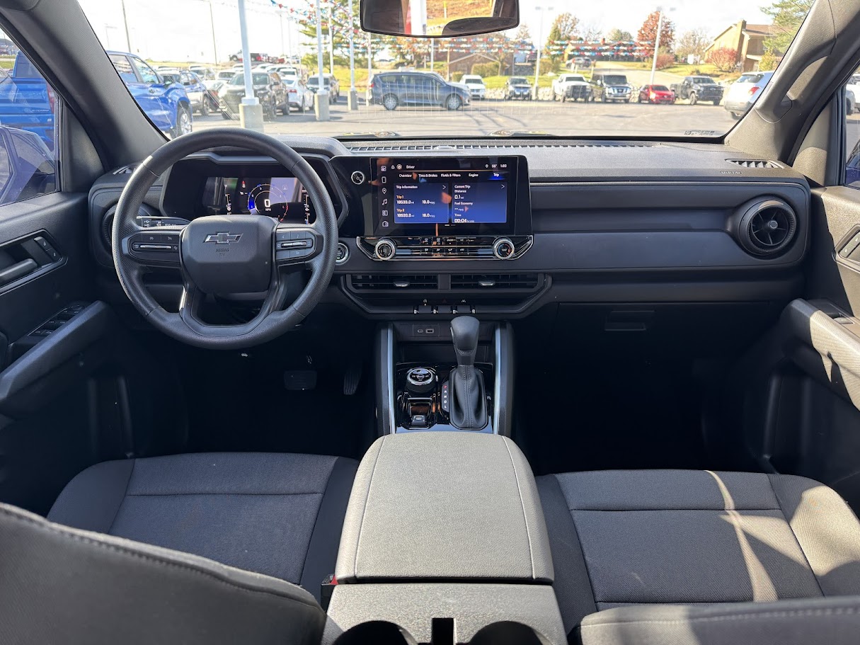 2023 Chevrolet Colorado Vehicle Photo in BOONVILLE, IN 47601-9633