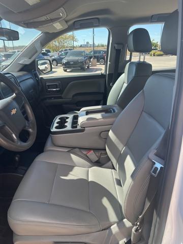 2018 Chevrolet Silverado 1500 Vehicle Photo in Winslow, AZ 86047-2439