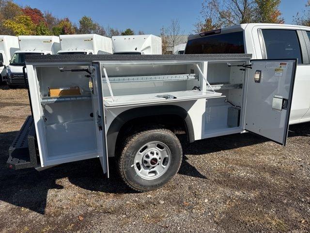 2024 GMC Sierra 2500 HD Vehicle Photo in MEDINA, OH 44256-9631