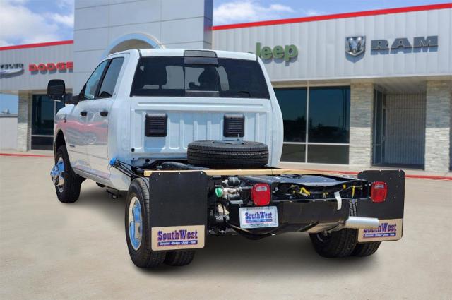 2024 Ram 3500 Chassis Cab Vehicle Photo in Cleburne, TX 76033