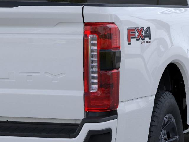 2024 Ford Super Duty F-250 SRW Vehicle Photo in Weatherford, TX 76087-8771