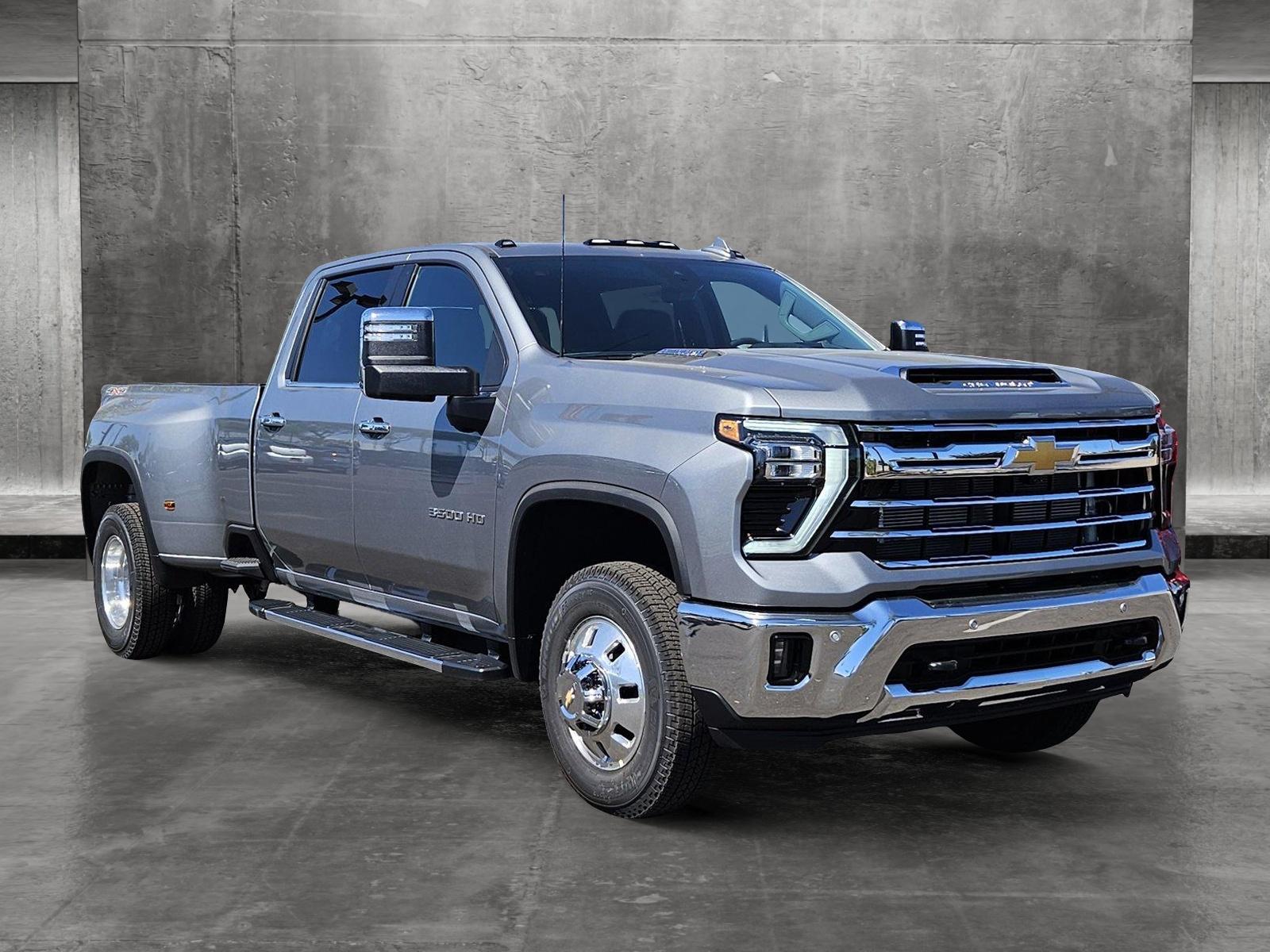 2025 Chevrolet Silverado 3500 HD Vehicle Photo in PEORIA, AZ 85382-3715