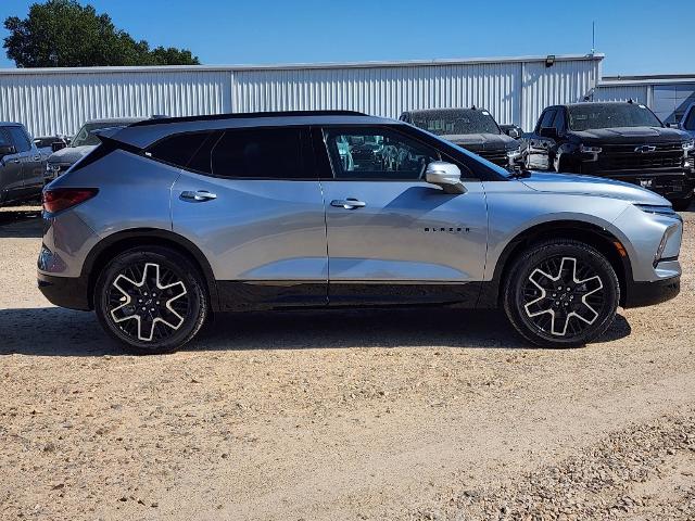 2025 Chevrolet Blazer Vehicle Photo in PARIS, TX 75460-2116