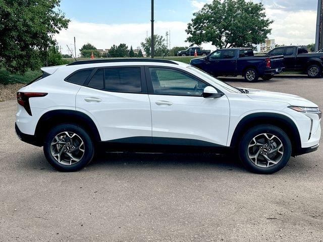 2025 Chevrolet Trax Vehicle Photo in GREELEY, CO 80634-4125