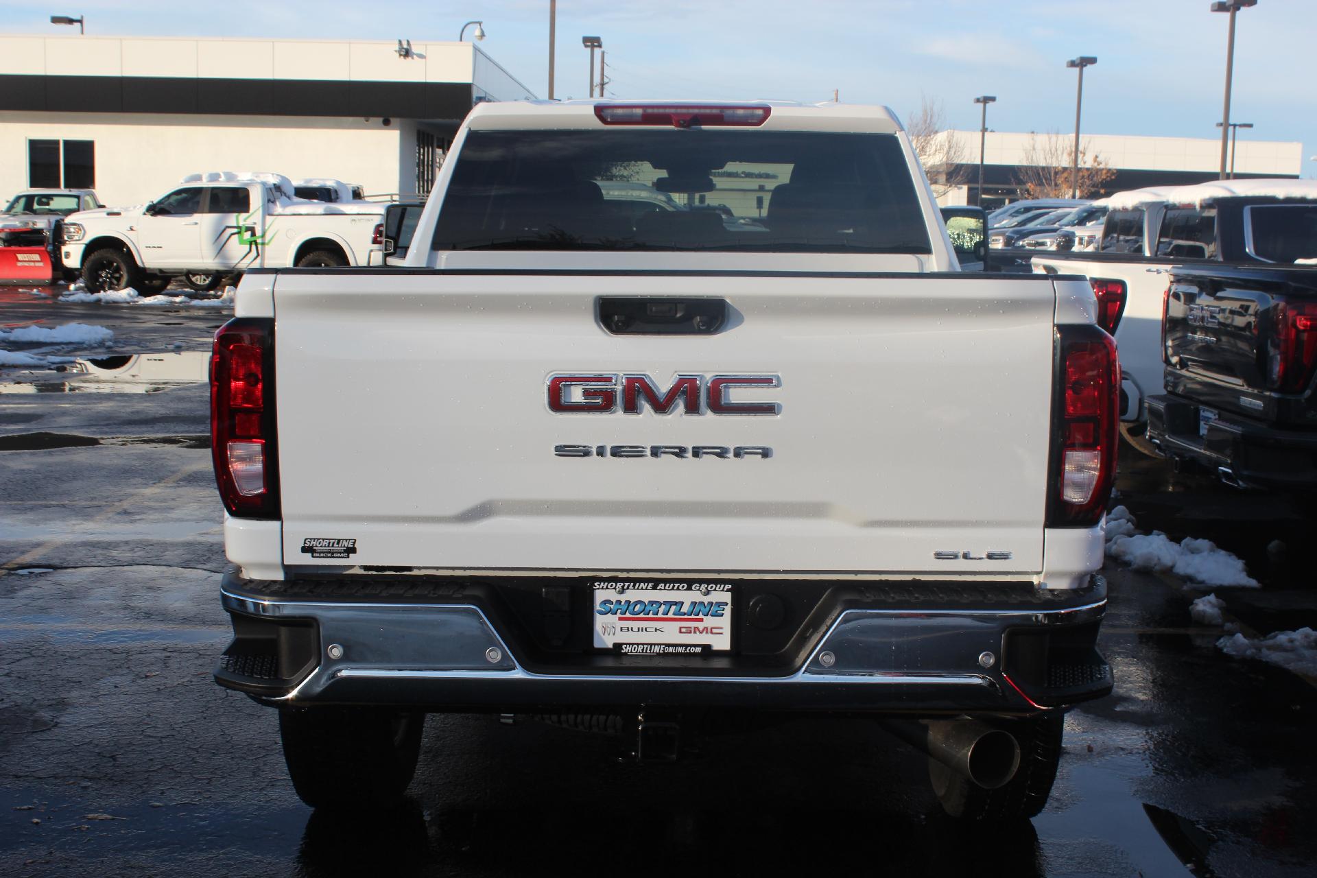 2025 GMC Sierra 2500 HD Vehicle Photo in AURORA, CO 80012-4011