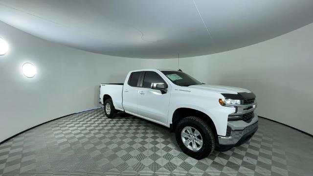 Used 2020 Chevrolet Silverado 1500 LT with VIN 1GCRYDED1LZ316316 for sale in Gilbert, AZ