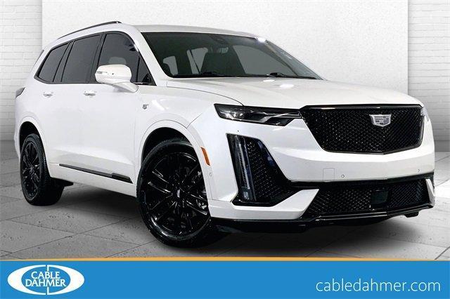 2021 Cadillac XT6 Vehicle Photo in INDEPENDENCE, MO 64055-1314