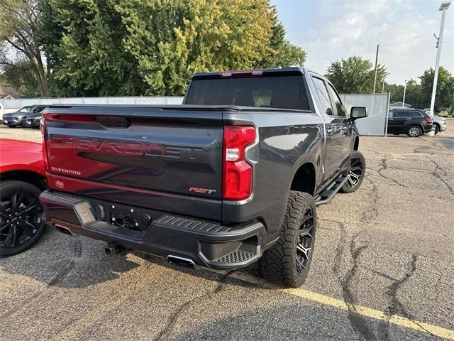 Used 2021 Chevrolet Silverado 1500 RST with VIN 1GCUYEEL0MZ385250 for sale in Saint Cloud, Minnesota