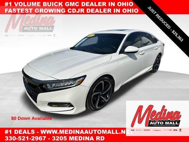 2020 Honda Accord Sedan Vehicle Photo in MEDINA, OH 44256-9631