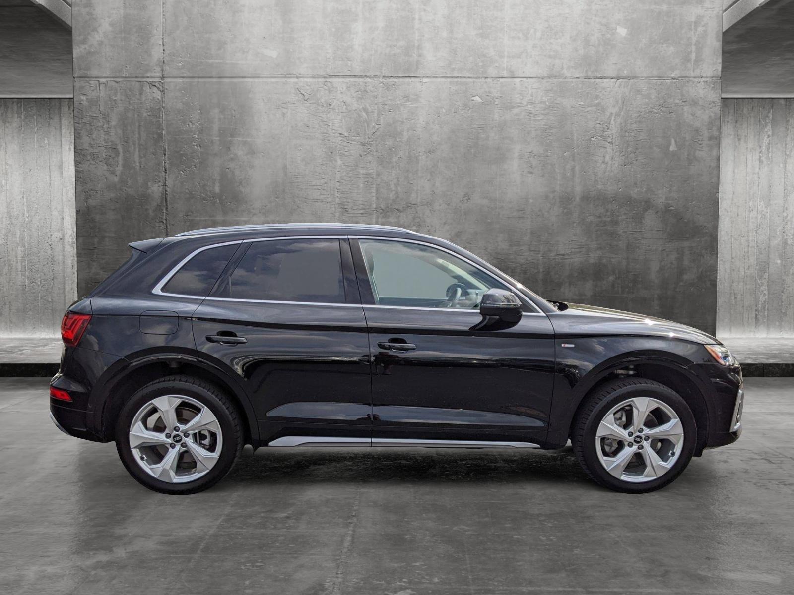 2022 Audi Q5 Vehicle Photo in Cockeysville, MD 21030