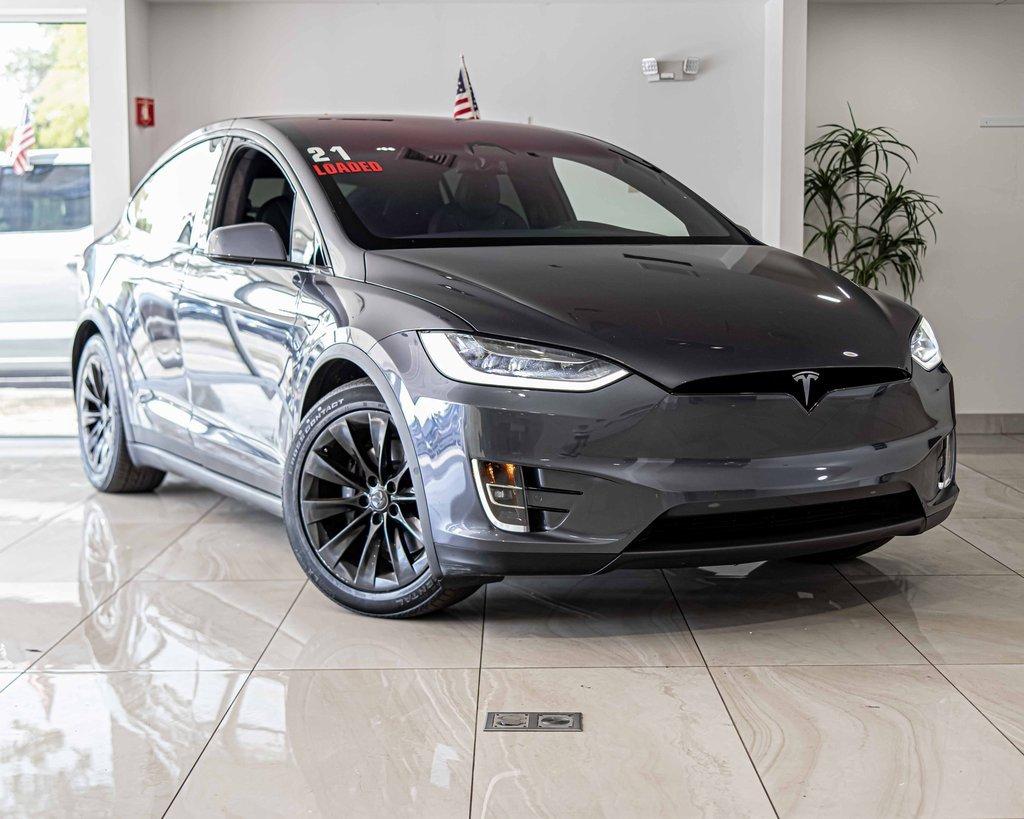 2021 Tesla Model X Vehicle Photo in Saint Charles, IL 60174