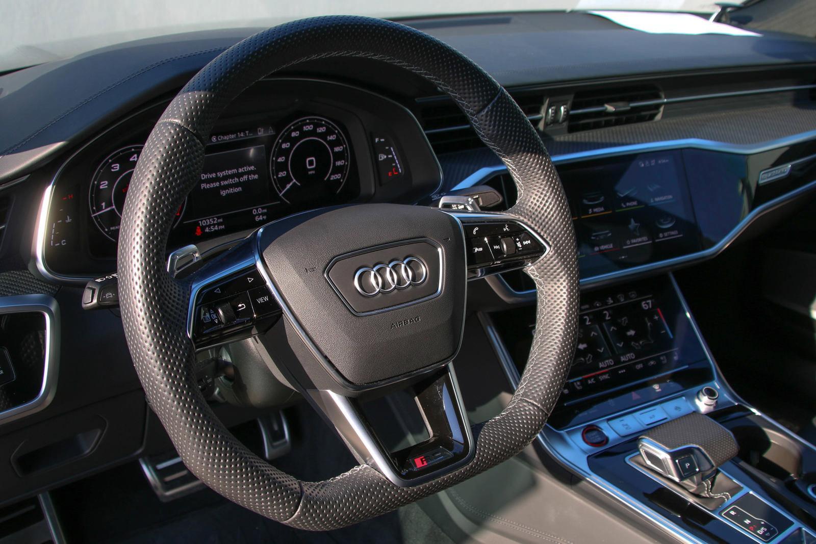 2023 Audi RS 7 Vehicle Photo in SUGAR LAND, TX 77478