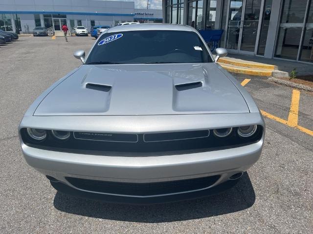 Used 2021 Dodge Challenger SXT with VIN 2C3CDZAG0MH546952 for sale in Kenner, LA