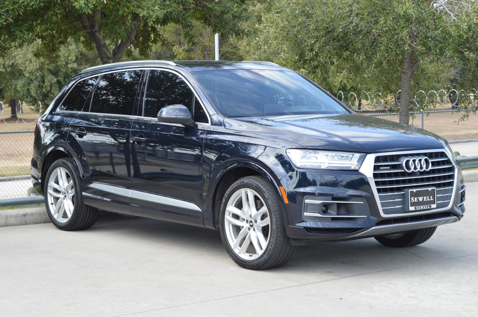 2017 Audi Q7 Vehicle Photo in Houston, TX 77090