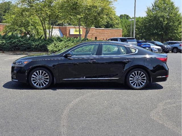 2017 Kia Cadenza Vehicle Photo in Auburn, AL 36832-6638