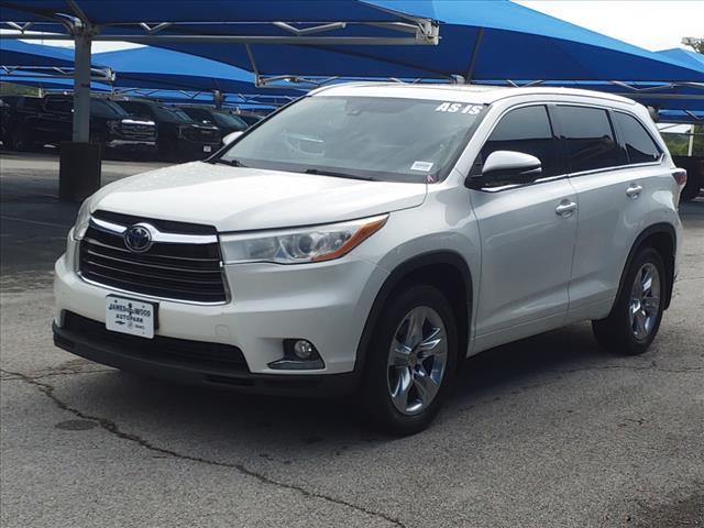 2015 Toyota Highlander Vehicle Photo in Denton, TX 76205