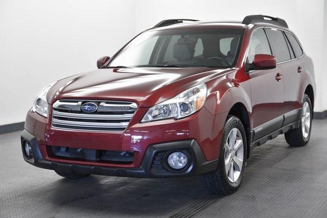 2014 Subaru Outback Vehicle Photo in AKRON, OH 44303-2330