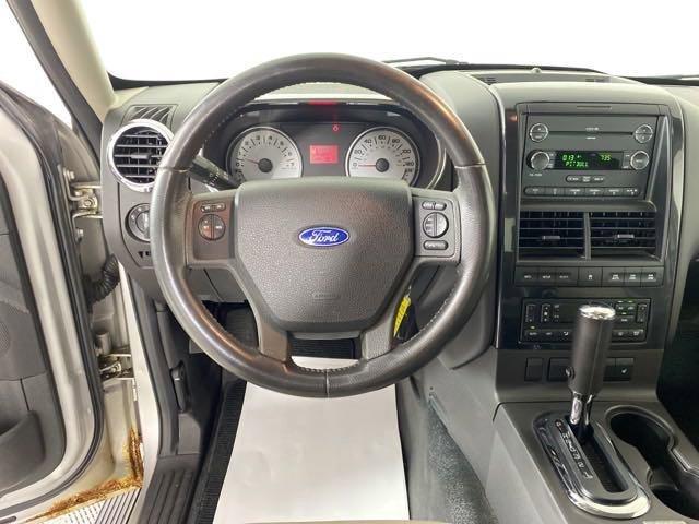 2008 Ford Explorer Sport Trac Vehicle Photo in MEDINA, OH 44256-9001