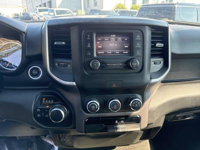 2021 Ram 1500 Vehicle Photo in MEDINA, OH 44256-9631