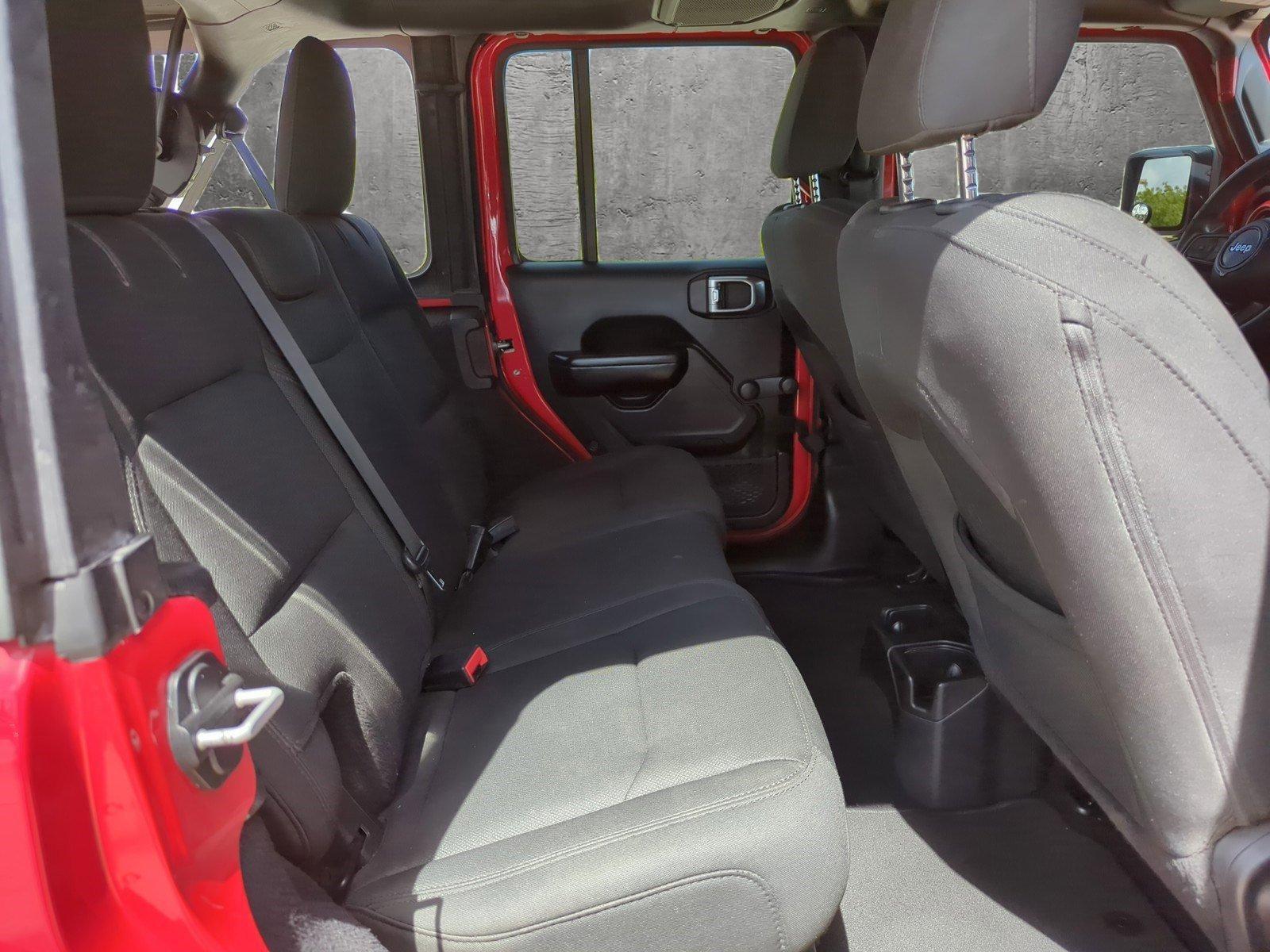 2019 Jeep Wrangler Unlimited Vehicle Photo in Pembroke Pines, FL 33027