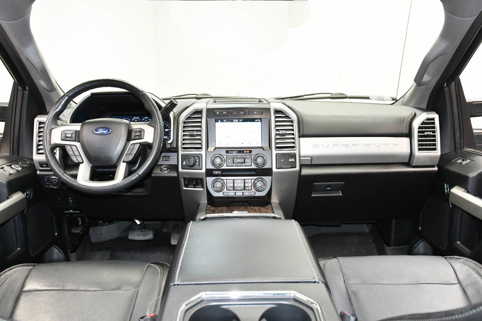 2017 Ford Super Duty F-250 SRW Vehicle Photo in DALLAS, TX 75235