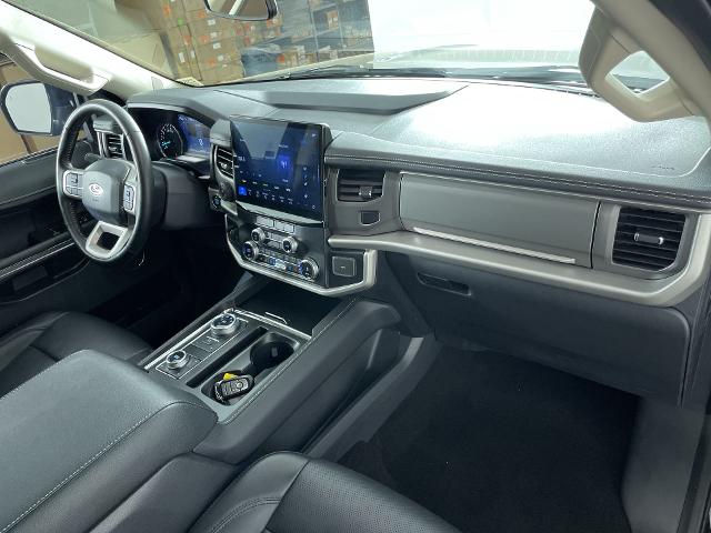 2022 Ford Expedition Vehicle Photo in GILBERT, AZ 85297-0402