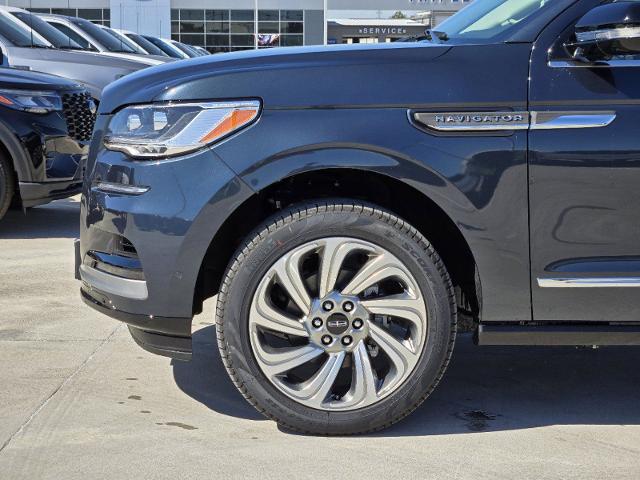 2024 Lincoln Navigator Vehicle Photo in Stephenville, TX 76401-3713