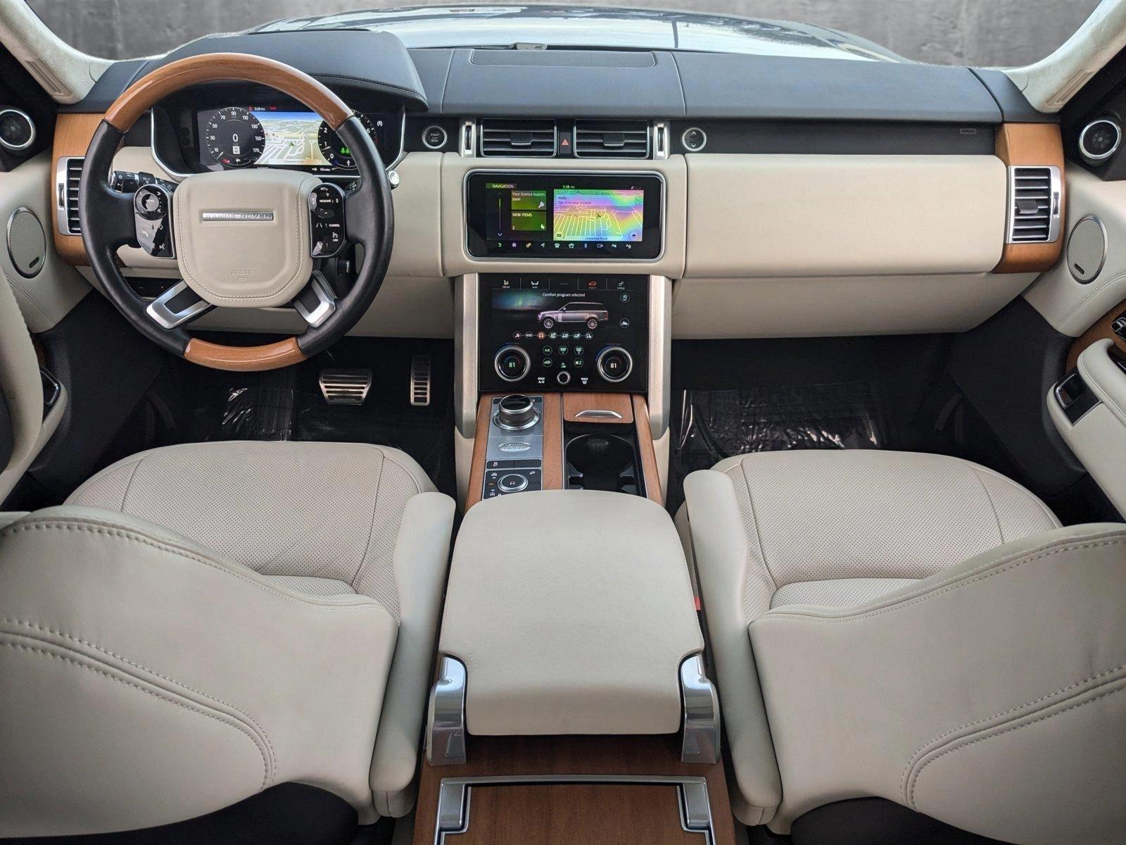 2021 Land Rover Range Rover Vehicle Photo in Cockeysville, MD 21030