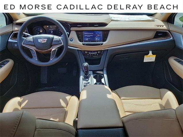 2024 Cadillac XT5 Vehicle Photo in DELRAY BEACH, FL 33483-3294