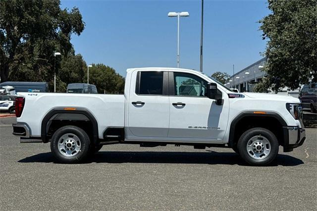 2024 GMC Sierra 2500 HD Vehicle Photo in ELK GROVE, CA 95757-8703