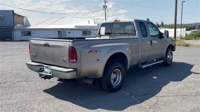 2004 Ford Super Duty F-350 DRW Vehicle Photo in BEND, OR 97701-5133