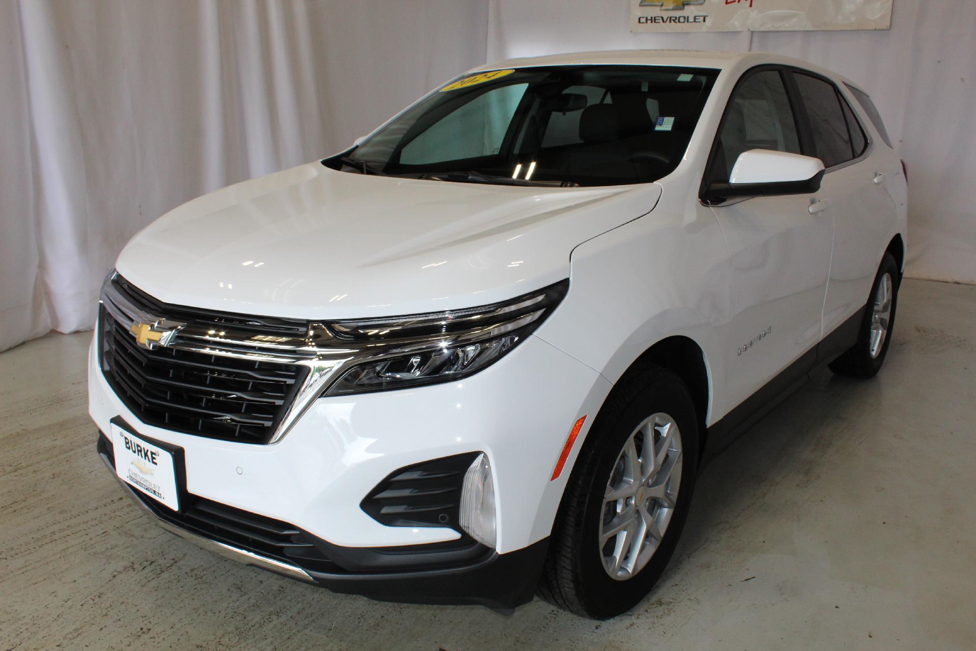 2024 Chevrolet Equinox Vehicle Photo in NORTHAMPTON, MA 01060-1120