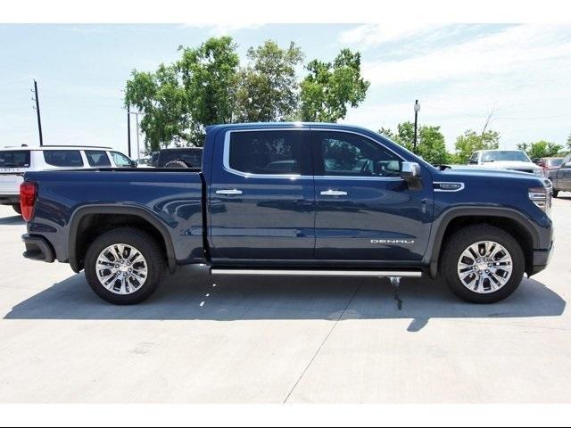 2022 GMC Sierra 1500 Vehicle Photo in ROSENBERG, TX 77471-5675